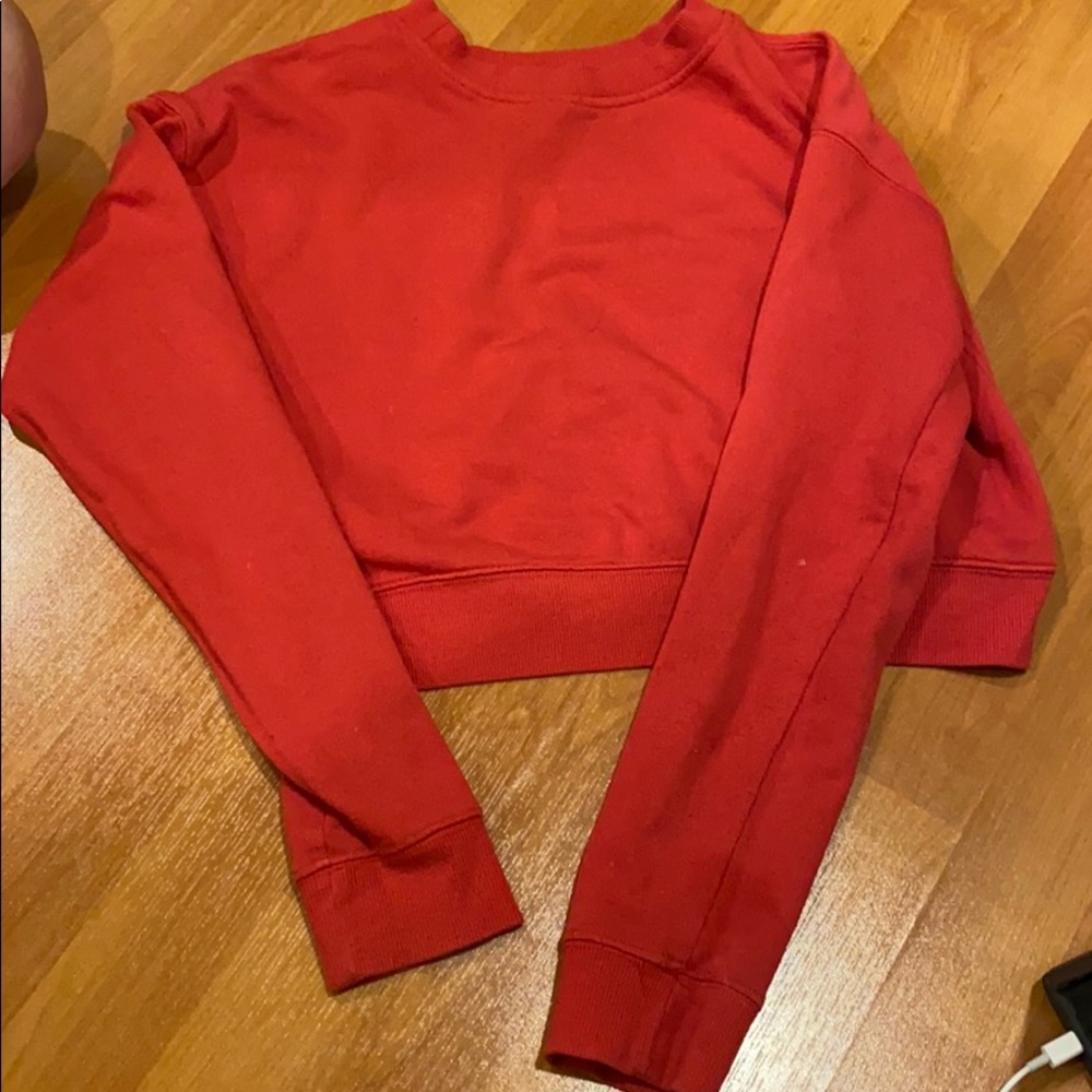 Cropped sweatshirt